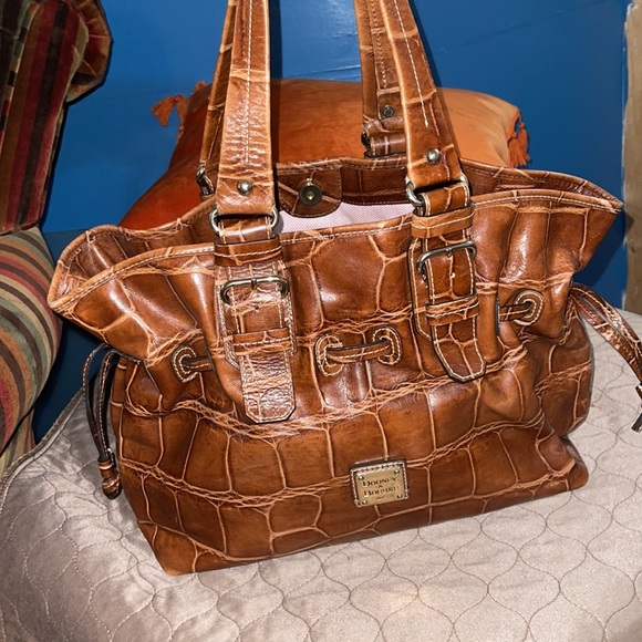 DOONEY & BOURKEClean inside - Picture 6 of 12